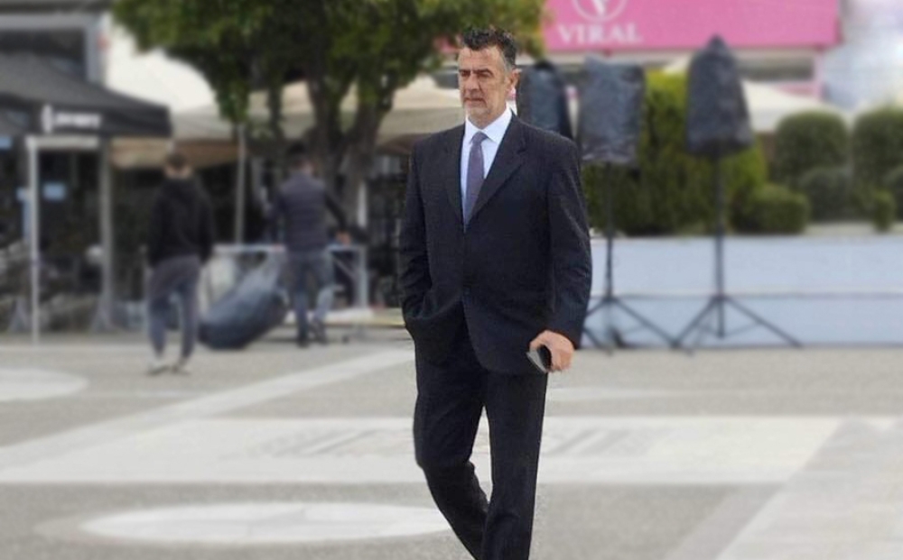 &Delta;&eta;&mu;ή&tau;&rho;&eta;&sigmaf; &Gamma;&iota;&alpha;&nu;&nu;ό&pi;&omicron;&upsilon;&lambda;&omicron;&sigmaf;: &laquo;&Delta;&epsilon;&nu; &pi;ά&omega; &pi;&omicron;&upsilon;&theta;&epsilon;&nu;ά, &epsilon;&delta;ώ &theta;&alpha; &mu;&epsilon;ί&nu;&omega;!&raquo;