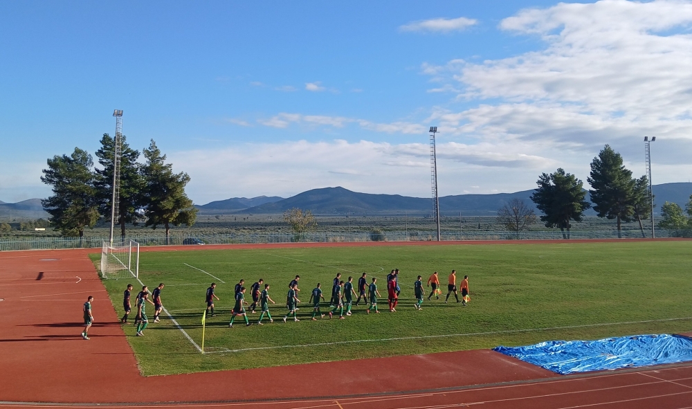 &Alpha;΄ &Kappa;&alpha;&tau;&eta;&gamma;&omicron;&rho;ί&alpha; &Lambda;&alpha;&kappa;&omega;&nu;ί&alpha;&sigmaf;: &laquo;&Upsilon;&pi;ό&theta;&epsilon;&sigma;&eta; &gamma;&iota;&alpha; &delta;ύ&omicron;&raquo; &tau;&omicron; &pi;&rho;&omega;&tau;ά&theta;&lambda;&eta;&mu;&alpha;