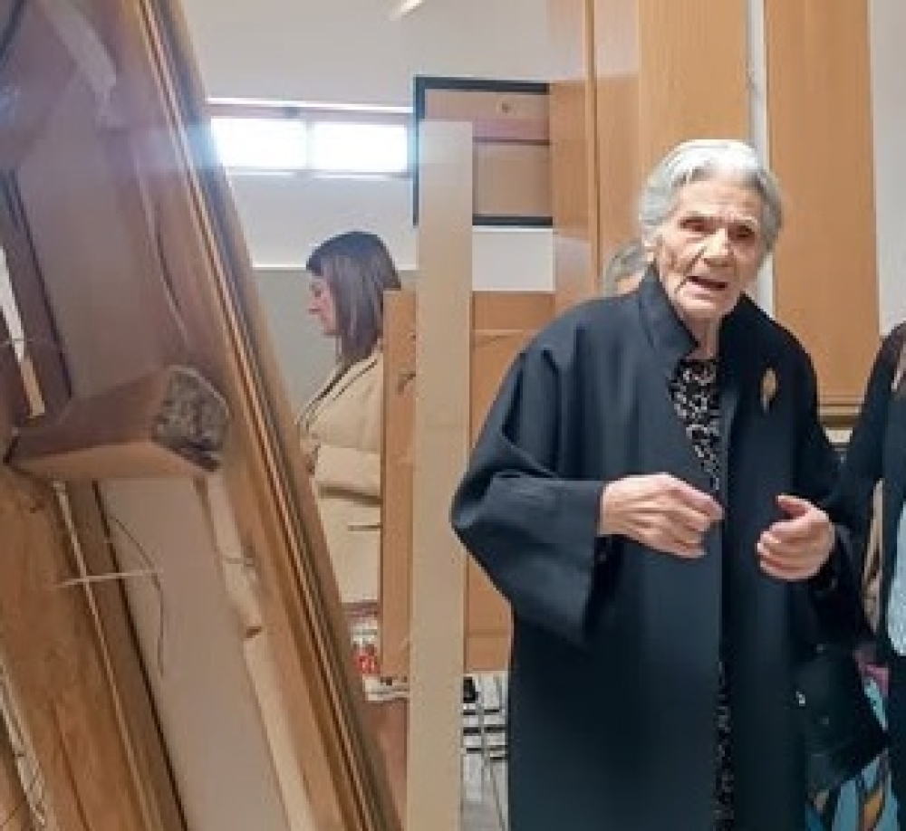 &Eta; &Tau;έ&chi;&nu;&eta; &kappa;&alpha;&iota; &eta; &delta;&eta;&mu;&iota;&omicron;&upsilon;&rho;&gamma;ί&alpha; &epsilon;ί&nu;&alpha;&iota; &alpha;&epsilon;&iota;&theta;&alpha;&lambda;&epsilon;ί&sigmaf;: &Eta; &Gamma;&epsilon;&rho;&alpha;&kappa;ί&tau;&iota;&sigma;&sigma;&alpha; &Alpha;&lambda;. &Alpha;&nu;&tau;&omega;&nu;ά &epsilon;&mu;&pi;&nu;έ&epsilon;&iota; &mu;&epsilon; &tau;&eta; &zeta;&omega;ή &kappa;&alpha;&iota; &tau;&omicron; έ&rho;&gamma;&omicron; &tau;&eta;&sigmaf;