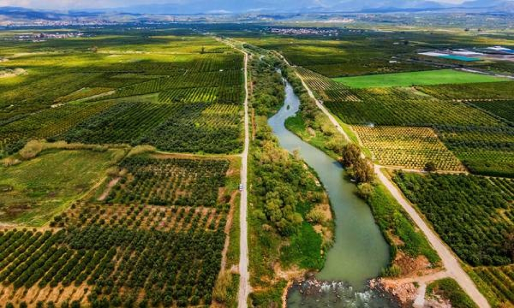 Έ&rho;&gamma;&alpha; &sigma;&upsilon;&nu;&omicron;&lambda;&iota;&kappa;&omicron;ύ ύ&psi;&omicron;&upsilon;&sigmaf; 1 &epsilon;&kappa;&alpha;&tau;. &epsilon;&upsilon;&rho;ώ &laquo;&pi;έ&rho;&alpha;&sigma;&epsilon;&raquo; &eta; &Pi;&epsilon;&rho;&iota;&phi;&epsilon;&rho;&epsilon;&iota;&alpha;&kappa;ή &Epsilon;&pi;&iota;&tau;&rho;&omicron;&pi;ή &gamma;&iota;&alpha; &tau;&eta; &Lambda;&alpha;&kappa;&omega;&nu;ί&alpha;