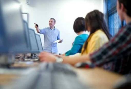 Διεύθυνση Εκπαίδευσης Πελοποννήσου: Εκπνέει η διορία για προσφορά θέσεων Μαθητείας από ιδιώτες