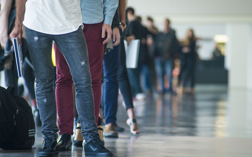 &Delta;&Upsilon;&Pi;&Alpha;: &Mu;&epsilon;&iota;ώ&theta;&eta;&kappa;&alpha;&nu; &kappa;&alpha;&tau;ά 8,8% &omicron;&iota; &epsilon;&gamma;&gamma;&epsilon;&gamma;&rho;&alpha;&mu;&mu;έ&nu;&omicron;&iota; ά&nu;&epsilon;&rho;&gamma;&omicron;&iota; &tau;&omicron;&nu; &Mu;ά&iota;&omicron; &tau;&omicron;&upsilon; 2024 &sigma;&epsilon; &sigma;&chi;έ&sigma;&eta; &mu;&epsilon; &pi;έ&rho;&upsilon;&sigma;&iota;