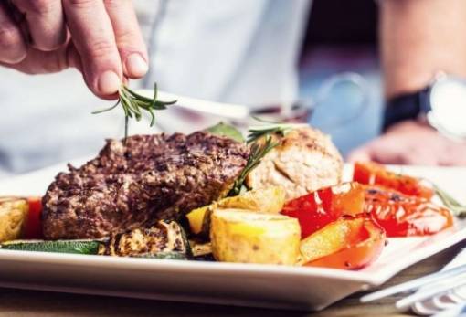 «Peloponnese Food Stories» με πρώτο σταθμό την Αρεόπολη