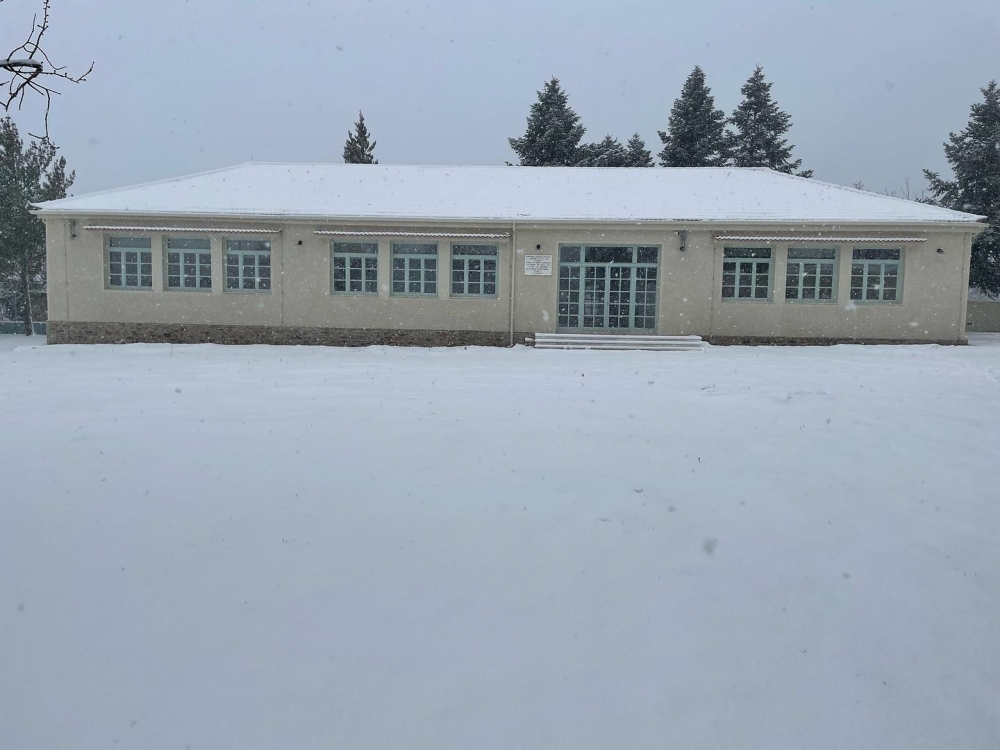 &Sigma;&tau;&alpha; &laquo;&lambda;&epsilon;&upsilon;&kappa;ά&raquo; &chi;&omega;&rho;&iota;ά &tau;&eta;&sigmaf; &Lambda;&alpha;&kappa;&omega;&nu;ί&alpha;&sigmaf; (&Phi;&Omega;&Tau;&Omicron;)