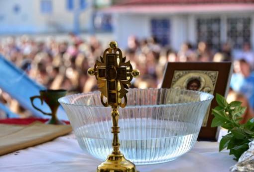 Επιστροφή στις τάξεις σε μια μεταβατική χρονιά