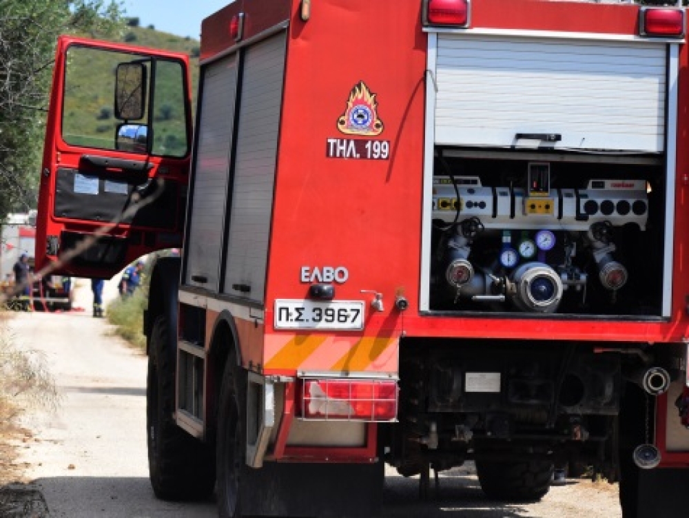 &Chi;&omega;&rho;ί&sigmaf; &alpha;&nu;&eta;&sigma;&upsilon;&chi;ί&alpha; &mu;&iota;&kappa;&rho;&omicron;-&phi;&omega;&tau;&iota;ά &alpha;&pi;ό &kappa;&epsilon;&rho;&alpha;&upsilon;&nu;ό &kappa;&omicron;&nu;&tau;ά &sigma;&tau;&omicron;&nu; &Beta;&alpha;&sigma;&sigma;&alpha;&rho;ά