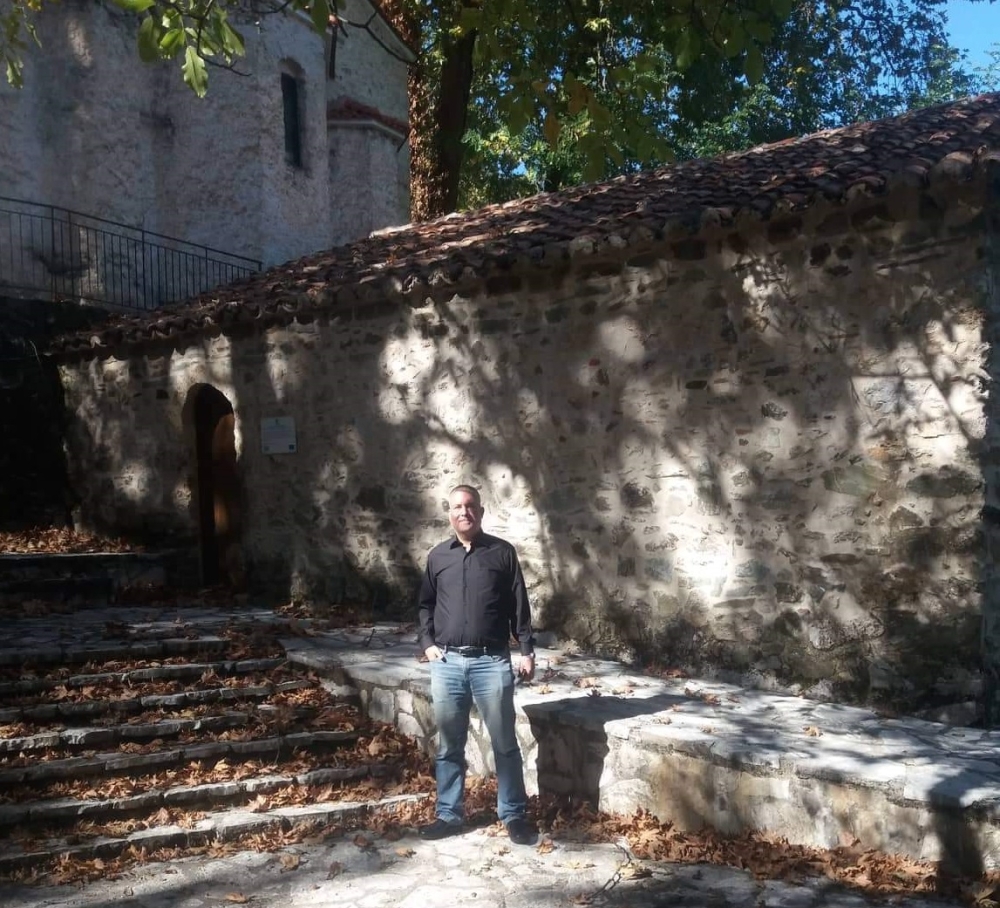 &Epsilon;&upsilon;&chi;&alpha;&rho;&iota;&sigma;&tau;ή&rho;&iota;&omicron; &gamma;&iota;&alpha; &tau;&eta;&nu; &sigma;&upsilon;&nu;&epsilon;&iota;&sigma;&phi;&omicron;&rho;ά &sigma;&tau;&eta;&nu; &Iota;&Mu; &Pi;&rho;&omicron;&phi;ή&tau;&omicron;&upsilon; &Eta;&lambda;ί&alpha; &Gamma;&epsilon;&omega;&rho;&gamma;&iota;&tau;&sigma;ί&omicron;&upsilon;