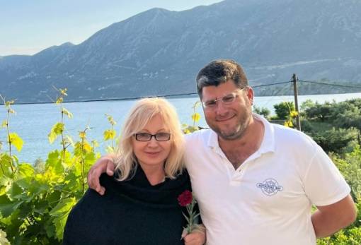 «Φως»… στον Κότρωνα με την Αγγελική Νικολούλη