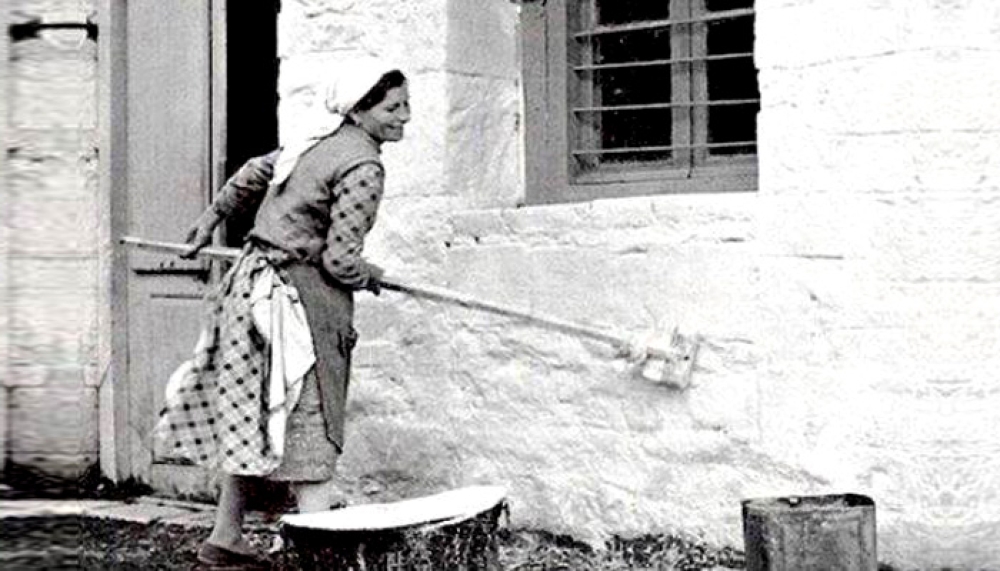 &Pi;&alpha;&sigma;&chi;&alpha;&lambda;&iota;&nu;ά έ&theta;&iota;&mu;&alpha; &sigma;&tau;&omicron;&nu; &Pi;&alpha;&pi;&alpha;&delta;&iota;&alpha;&mu;ά&nu;&tau;&eta; | &Gamma;΄ &Mu;έ&rho;&omicron;&sigmaf;