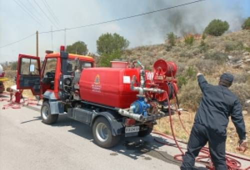 Αντιμετωπίζεται η φωτιά στην «Αφανιά» Σκάλας (ΦΩΤΟ)