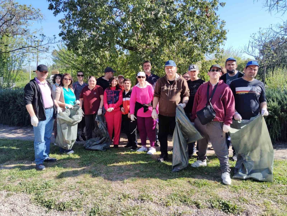 &Tau;&omicron; &Kappa;&Delta;&Alpha;&Pi; &Delta;&iota;ά&pi;&lambda;&alpha;&sigma;&iota;&sigmaf; &Alpha;&mu;&epsilon;&Alpha; &Sigma;&pi;ά&rho;&tau;&eta;&sigmaf; &delta;&epsilon;ί&chi;&nu;&epsilon;&iota; &tau;&omicron;&nu; &delta;&rho;ό&mu;&omicron; &pi;&rho;&omicron;&sigmaf; έ&nu;&alpha; &kappa;&alpha;&theta;&alpha;&rho;ό&tau;&epsilon;&rho;&omicron; &pi;&epsilon;&rho;&iota;&beta;ά&lambda;&lambda;&omicron;&nu;