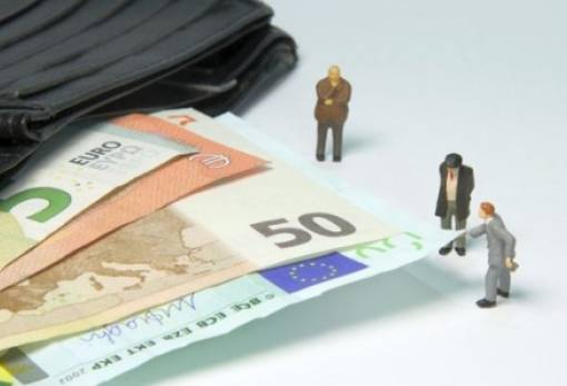 Ελεύθεροι επαγγελματίες: Μέχρι το τέλος του μήνα η προθεσμία που θα κρίνει τι σύνταξη θα πάρουν