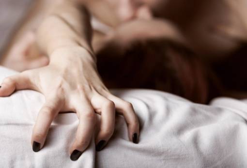 3 πράγματα που συμβαίνουν στον εγκέφαλό σου όταν κάνεις σεξ