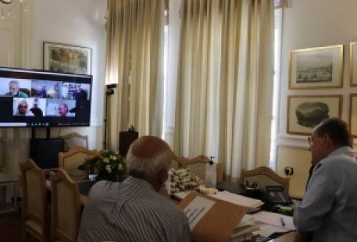 Τηλεδιάσκεψη του Π. Νίκα με τις Διευθύνσεις Μεταφορών της Περιφέρειας