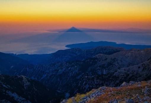 «Κατακτά» την κορυφή του Ταϋγέτου ο ΕΟΣ Μολάων-ΝΑ Λακωνίας