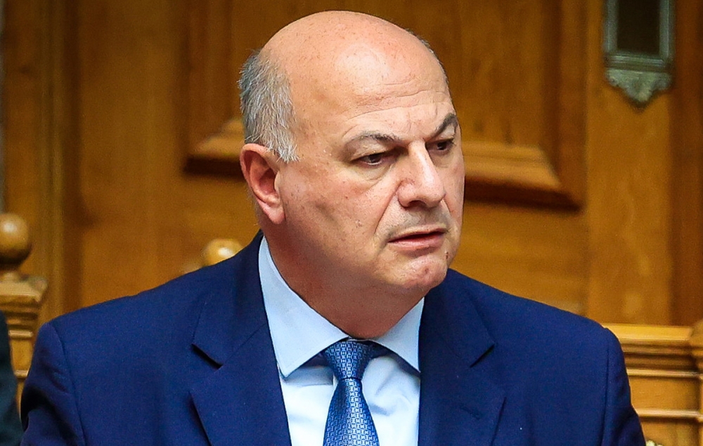 &Tau;&sigma;&iota;ά&rho;&alpha;&sigmaf; &sigma;&tau;&eta; &Beta;&omicron;&upsilon;&lambda;ή: &Omicron; &Omicron;&Pi;&Epsilon;&Kappa;&Epsilon;&Pi;&Epsilon; &pi;&rho;έ&pi;&epsilon;&iota; &nu;&alpha; &lambda;&epsilon;&iota;&tau;&omicron;&upsilon;&rho;&gamma;&epsilon;ί &mu;&epsilon; &delta;&iota;&alpha;&phi;ά&nu;&epsilon;&iota;&alpha; &kappa;&alpha;&iota; &delta;&iota;&kappa;&alpha;&iota;&omicron;&sigma;ύ&nu;&eta;