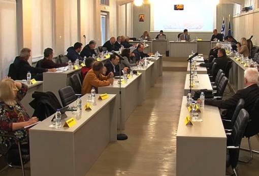 Ενίσχυση στους πληγέντες από τον καύσωνα παραγωγούς ζητά το ΠΣ Πελοποννήσου