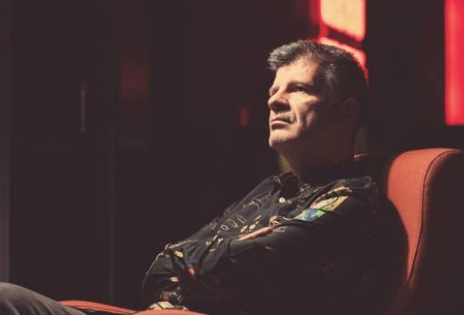 ﻿Τα Χριστούγεννα «ανάβουν» στη Βαμβακού με τον Φοίβο Δεληβοριά