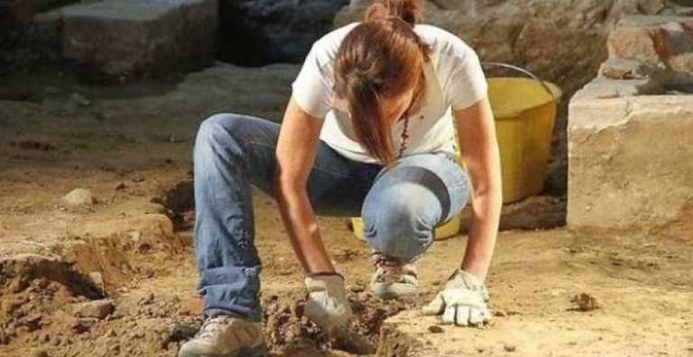 &Pi;έ&nu;&tau;&epsilon; &pi;&rho;&omicron;&sigma;&lambda;ή&psi;&epsilon;&iota;&sigmaf; &sigma;&tau;&eta;&nu; &Epsilon;&phi;&omicron;&rho;&epsilon;ί&alpha; &Alpha;&rho;&chi;&alpha;&iota;&omicron;&tau;ή&tau;&omega;&nu; &Lambda;&alpha;&kappa;&omega;&nu;ί&alpha;&sigmaf;