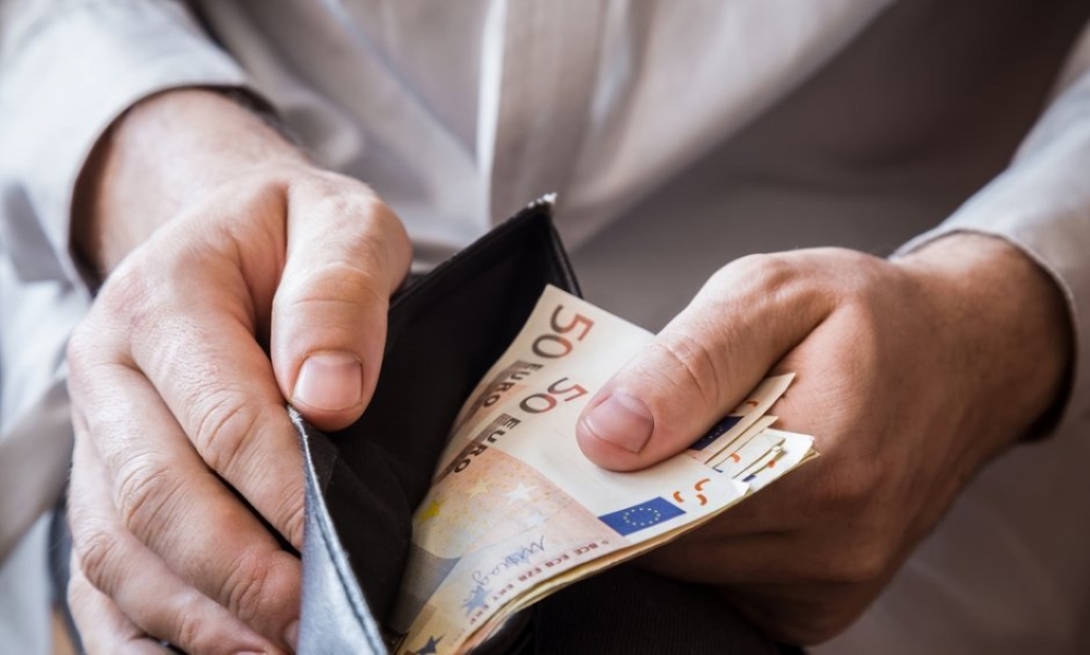 &Omicron; &laquo;&chi;ά&rho;&tau;&eta;&sigmaf;&raquo; &tau;&omega;&nu; &pi;&lambda;&eta;&rho;&omega;&mu;ώ&nu; &alpha;&pi;ό e-&Epsilon;&Phi;&Kappa;&Alpha; &kappa;&alpha;&iota; &Delta;&Upsilon;&Pi;&Alpha; &alpha;&pi;ό &tau;&iota;&sigmaf; 5 &Alpha;&upsilon;&gamma;&omicron;ύ&sigma;&tau;&omicron;&upsilon;