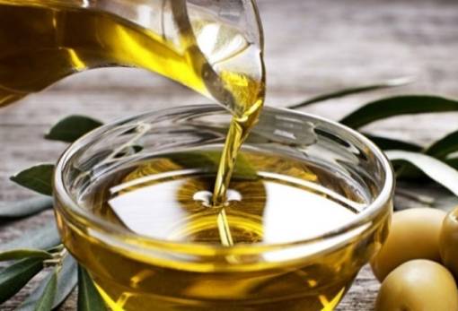 Ελαιόλαδο: Μεταξύ 250-280.000 τόνων η φετινή συγκομιδή