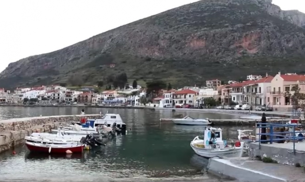 &Sigma;&upsilon;&gamma;&kappa;&lambda;&omicron;&nu;ί&zeta;&omicron;&upsilon;&nu; &sigma;&tau;&omicron;&iota;&chi;&epsilon;ί&alpha; &kappa;&alpha;&iota; &mu;&alpha;&rho;&tau;&upsilon;&rho;ί&epsilon;&sigmaf; &gamma;&iota;&alpha; &tau;&omicron; &alpha;&delta;&iota;&alpha;&nu;ό&eta;&tau;&omicron; &mu;&alpha;&kappa;&epsilon;&lambda;&epsilon;&iota;ό &sigma;&tau;&eta; &Mu;&omicron;&nu;&epsilon;&mu;&beta;&alpha;&sigma;&iota;ά