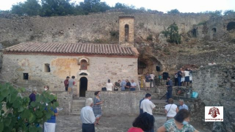 &Epsilon;&nu;&theta;&rho;ό&nu;&iota;&sigma;&eta; &Eta;&gamma;&omicron;&upsilon;&mu;έ&nu;&omicron;&upsilon; &sigma;&tau;&eta;&nu; &Iota;.&Mu;. &Pi;&alpha;&nu;&alpha;&gamma;ί&alpha;&sigmaf; &Epsilon;&lambda;&epsilon;&omicron;ύ&sigma;&eta;&sigmaf; &Kappa;&omicron;ύ&mu;&pi;&alpha;&rho;&eta;