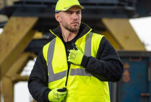 Τα κρυφά οφέλη του γιλέκου εργασίας: Πώς ενισχύει την ασφάλεια και την άνεση