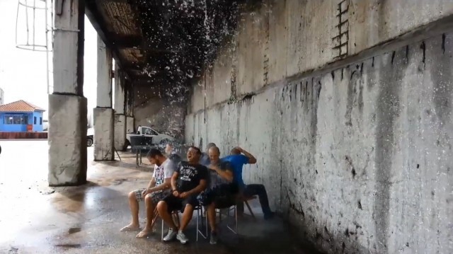 Ice Bucket Challenge: This is Sparta record!