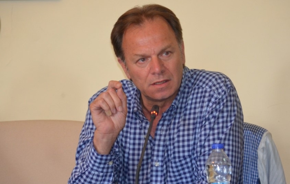 &Tau;&rho;&iota;&chi;&epsilon;ί&lambda;&eta;&sigmaf;: &laquo;&Tau;έ&lambda;&omicron;&sigmaf; &sigma;&tau;&iota;&sigmaf; &sigma;&upsilon;&kappa;&omicron;&phi;&alpha;&nu;&tau;ί&epsilon;&sigmaf; &Nu;&iota;&kappa;&omicron;&lambda;&iota;&nu;ά&kappa;&omicron;&upsilon; &kappa;&alpha;&iota; &Sigma;&pi;&upsilon;&rho;&iota;&delta;ά&kappa;&omicron;&upsilon;&raquo;