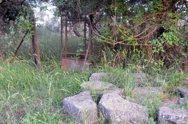 &Pi;ύ&lambda;&eta; &pi;&omicron;&lambda;&iota;&tau;&iota;&sigma;&mu;&omicron;ύ