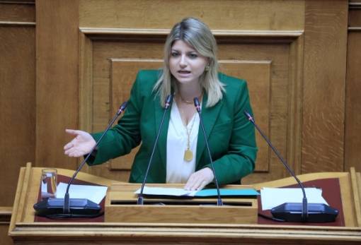 Γρηγοράκου στη συζήτηση για Σπήλαια Διρού: «Καμία ουσιαστική απάντηση από την κυβέρνηση, εμπαιγμός προς τους λεμβούχους»