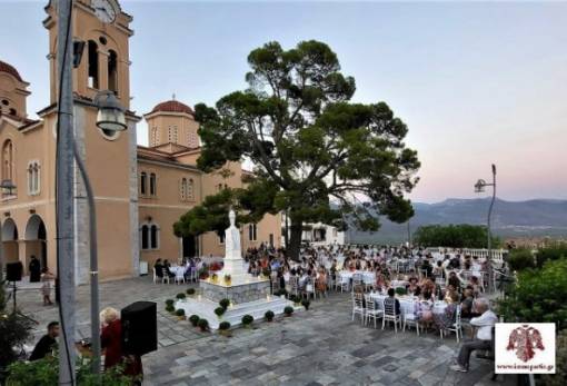 Επιτυχημένο τσάι του φιλοπτώχου ταμείου του ΙΝ Γεννήσεως Χριστού Μολάων