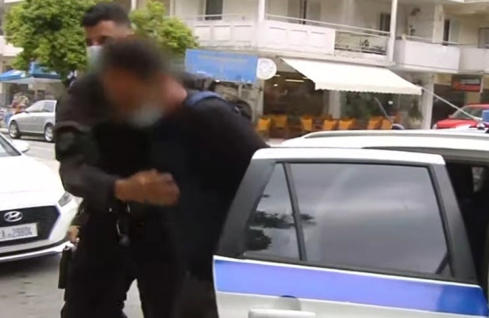 &Sigma;&tau;&eta;&nu; &Epsilon;&iota;&sigma;&alpha;&gamma;&gamma;&epsilon;&lambda;ί&alpha; &Sigma;&pi;ά&rho;&tau;&eta;&sigmaf; &omicron; &delta;&rho;ά&sigma;&tau;&eta;&sigmaf; &tau;&omicron;&upsilon; &delta;&iota;&pi;&lambda;&omicron;ύ &phi;&omicron;&nu;&iota;&kappa;&omicron;ύ &sigma;&tau;&eta; &Mu;&omicron;&nu;&epsilon;&mu;&beta;&alpha;&sigma;&iota;ά