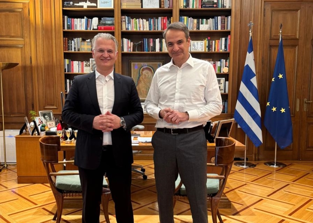 &Tau;&epsilon;&tau;-&alpha;-&tau;&epsilon;&tau; &mu;&epsilon; &Mu;&eta;&tau;&sigma;&omicron;&tau;ά&kappa;&eta; &sigma;&tau;&omicron; &Mu;&alpha;&xi;ί&mu;&omicron;&upsilon; &epsilon;ί&chi;&epsilon; &omicron; &Pi;&tau;&omega;&chi;ό&sigmaf;