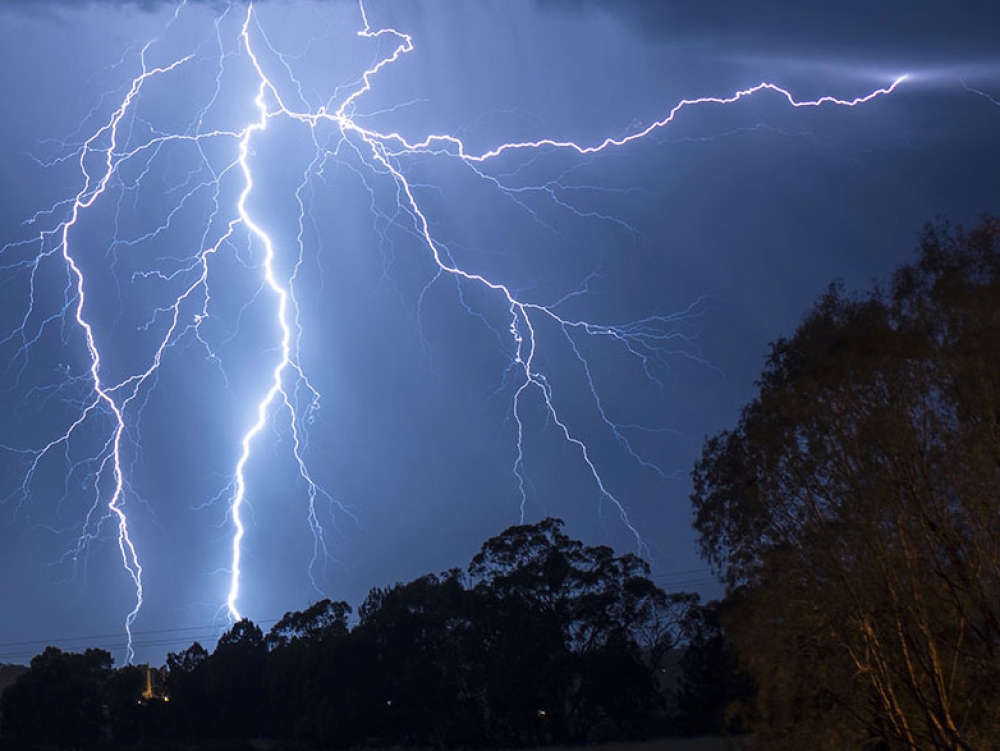 &Iota;&sigma;&chi;&upsilon;&rho;έ&sigmaf; &beta;&rho;&omicron;&chi;έ&sigmaf; &kappa;&alpha;&iota; &kappa;&alpha;&tau;&alpha;&iota;&gamma;ί&delta;&epsilon;&sigmaf; &tau;&omicron; &Sigma;&alpha;&beta;&beta;&alpha;&tau;&omicron;&kappa;ύ&rho;&iota;&alpha;&kappa;&omicron; &sigma;&tau;&eta;&nu; &Pi;&epsilon;&lambda;&omicron;&pi;ό&nu;&nu;&eta;&sigma;&omicron;
