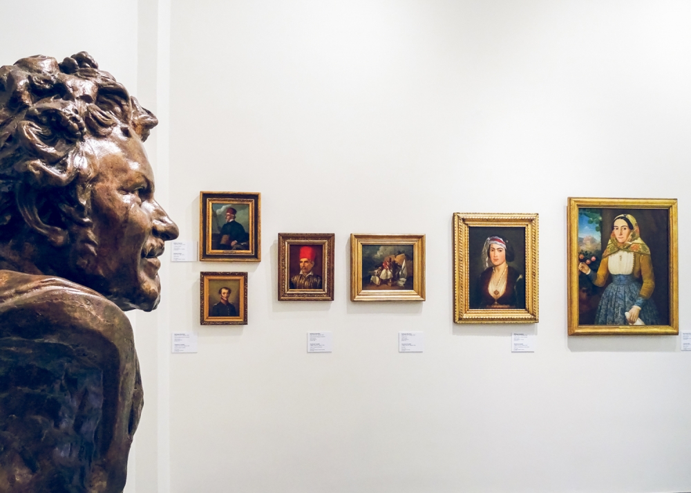 &Eta; &Kappa;&omicron;&upsilon;&mu;&alpha;&nu;&tau;ά&rho;&epsilon;&iota;&omicron;&sigmaf; &Pi;&iota;&nu;&alpha;&kappa;&omicron;&theta;ή&kappa;&eta; &Sigma;&pi;ά&rho;&tau;&eta;&sigmaf; (&xi;&alpha;&nu;ά) &sigma;&upsilon;&sigma;&tau;ή&nu;&epsilon;&tau;&alpha;&iota; &sigma;&tau;&omicron; &kappa;&omicron;&iota;&nu;ό