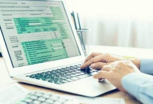 Επίσημο: Εξαήμερη παράταση για τις φορολογικές δηλώσεις