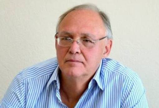 Βλέπει πόλεμο από «κάποια σόγια» ο Δούκας