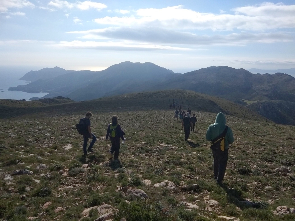 &Pi;&omicron;&delta;&eta;&lambda;&alpha;&tau;&omicron;&pi;&omicron;&rho;&epsilon;ί&alpha; &kappa;&alpha;&iota; &pi;&epsilon;&zeta;&omicron;&pi;&omicron;&rho;ί&alpha; &mu;&epsilon; &tau;&omicron;&nu; &Epsilon;&Omicron;&Sigma; &Sigma;&pi;ά&rho;&tau;&eta;&sigmaf; &gamma;&iota;&alpha; &tau;&omicron; &Pi;&epsilon;&rho;&iota;&beta;ά&lambda;&lambda;&omicron;&nu;