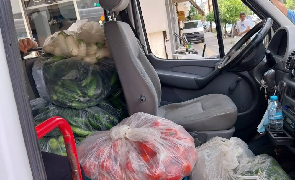 &Kappa;&alpha;&rho;&pi;ό&sigmaf; &alpha;&nu;&theta;&rho;&omega;&pi;&iota;ά&sigmaf;: &Omicron;&iota; &alpha;&nu;ώ&nu;&upsilon;&mu;&omicron;&iota; ή&rho;&omega;&epsilon;&sigmaf; &tau;&eta;&sigmaf; &Lambda;&alpha;ϊ&kappa;ή&sigmaf; &Alpha;&gamma;&omicron;&rho;ά&sigmaf; &Sigma;&pi;ά&rho;&tau;&eta;&sigmaf;