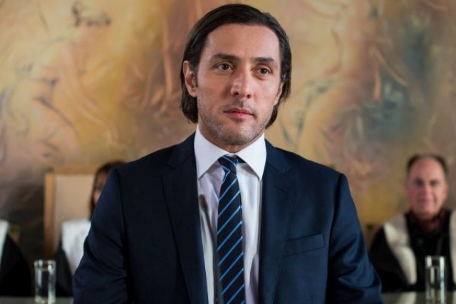 &laquo;&Pi;&rho;ό&mu;&alpha;&chi;&omicron;&sigmaf;&raquo;: Έ&rho;&chi;&epsilon;&tau;&alpha;&iota; &eta; &tau;&alpha;&iota;&nu;ί&alpha; &tau;&omega;&nu; &alpha;&delta;&epsilon;&rho;&phi;ώ&nu; &Beta;&omicron;ύ&rho;&chi;&iota;&sigmaf; &gamma;&iota;&alpha; &tau;&eta;&nu; &epsilon;&pi;&iota;&sigma;&tau;&rho;&omicron;&phi;ή &tau;&omega;&nu; &mu;&alpha;&rho;&mu;ά&rho;&omega;&nu; &tau;&omicron;&upsilon; &Pi;&alpha;&rho;&theta;&epsilon;&nu;ώ&nu;&alpha;