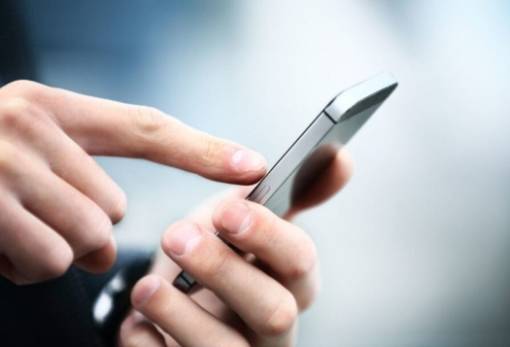 IRIS: Επεκτείνονται σε όλη την αγορά οι πληρωμές μέσω κινητού