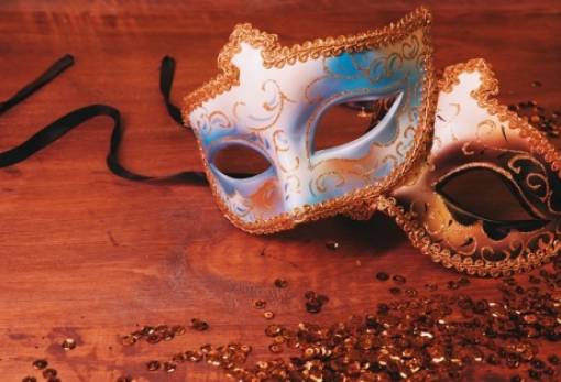 Ξεφάντωμα Αποκριάς στο Παρόρι