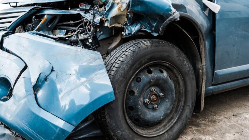 Έ&pi;&epsilon;&sigma;&epsilon; &mu;&epsilon; &tau;&omicron; &alpha;&upsilon;&tau;&omicron;&kappa;ί&nu;&eta;&tau;&omicron; &sigma;&epsilon; &rho;έ&mu;&alpha; &kappa;&alpha;&iota; &sigma;&kappa;&omicron;&tau;ώ&theta;&eta;&kappa;&epsilon;