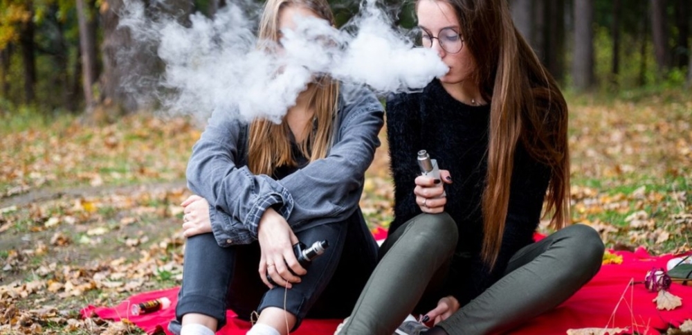 &Pi;&Omicron;&Upsilon;: &Alpha;&nu;&eta;&sigma;&upsilon;&chi;&eta;&tau;&iota;&kappa;ά &pi;&omicron;&sigma;&omicron;&sigma;&tau;ά &kappa;&alpha;&tau;&alpha;&nu;ά&lambda;&omega;&sigma;&eta;&sigmaf; &alpha;&lambda;&kappa;&omicron;ό&lambda; &kappa;&alpha;&iota; &eta;&lambda;&epsilon;&kappa;&tau;&rho;&omicron;&nu;&iota;&kappa;ώ&nu; &tau;&sigma;&iota;&gamma;ά&rho;&omega;&nu; &sigma;&epsilon; &eta;&lambda;&iota;&kappa;ί&epsilon;&sigmaf; 11-15