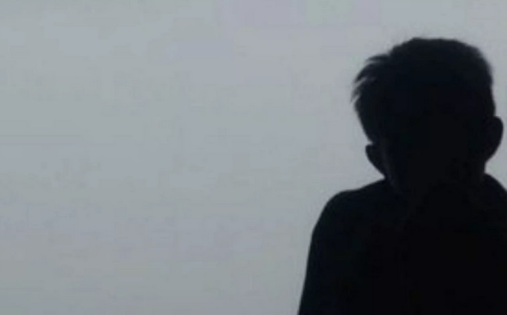 &Beta;&omicron;&upsilon;&tau;&iota;ά &sigma;&tau;&omicron; &kappa;&epsilon;&nu;ό &kappa;&alpha;&iota; &tau;&rho;&alpha;&gamma;&iota;&kappa;ό &tau;έ&lambda;&omicron;&sigmaf; &gamma;&iota;&alpha; ά&nu;&delta;&rho;&alpha; &sigma;&tau;&eta; &Mu;ά&nu;&eta;