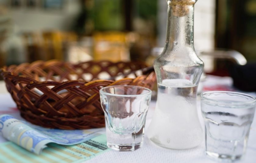 &Tau;&omicron; &Gamma;&epsilon;&omega;&rho;&gamma;ί&tau;&sigma;&iota; &kappa;&epsilon;&rho;&nu;ά &tau;&sigma;ί&pi;&omicron;&upsilon;&rho;&omicron; &kappa;&alpha;&iota; &gamma;&lambda;&epsilon;&nu;&tau;ά &mu;&epsilon; &pi;&alpha;&rho;&alpha;&delta;&omicron;&sigma;&iota;&alpha;&kappa;ό &alpha;&nu;&tau;ά&mu;&omega;&mu;&alpha;
