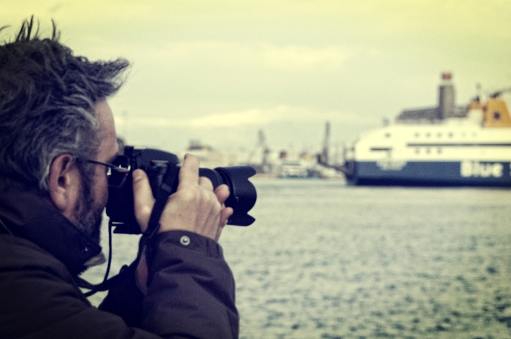 &Alpha;&nu;&alpha;&delta;&epsilon;ί&chi;&tau;&eta;&kappa;&epsilon; &nu;έ&omicron; &Delta;&Sigma; &sigma;&tau;&eta; &Lambda;έ&sigma;&chi;&eta; &Phi;&omega;&tau;&omicron;&gamma;&rho;&alpha;&phi;ί&alpha;&sigmaf; &Sigma;&pi;ά&rho;&tau;&eta;&sigmaf;