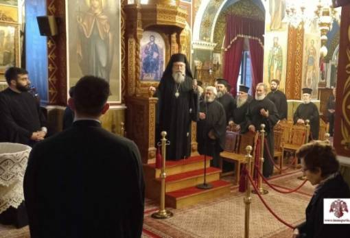 Αρχιερατική Θεία Λειτουργία  και συνάντηση πρεσβυτερών στους Μολάους